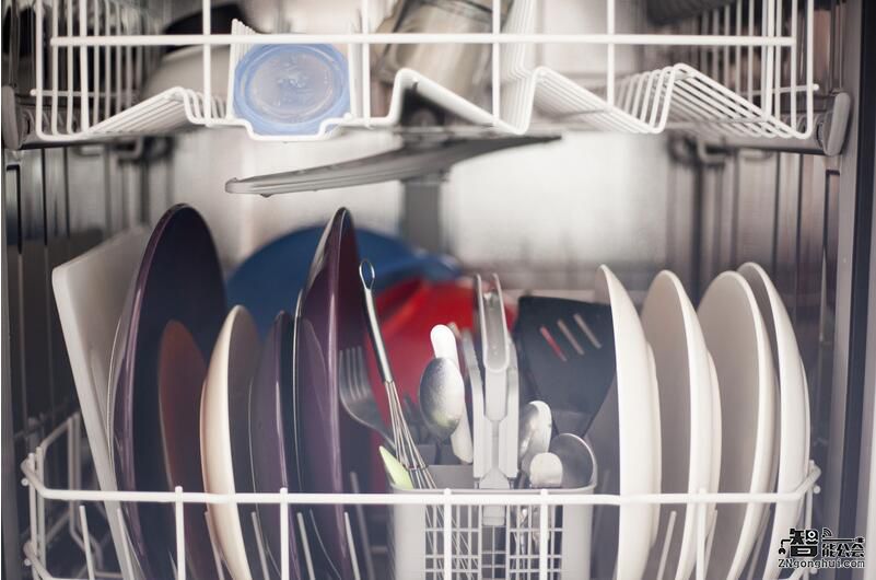 生活智一招：洗碗机也有危险，使用需谨慎 智能公会