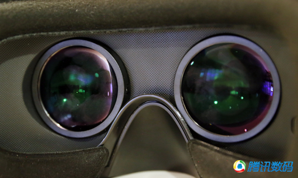 微鲸VR一体机评测：配“小秘书”的私人影院 智能公会