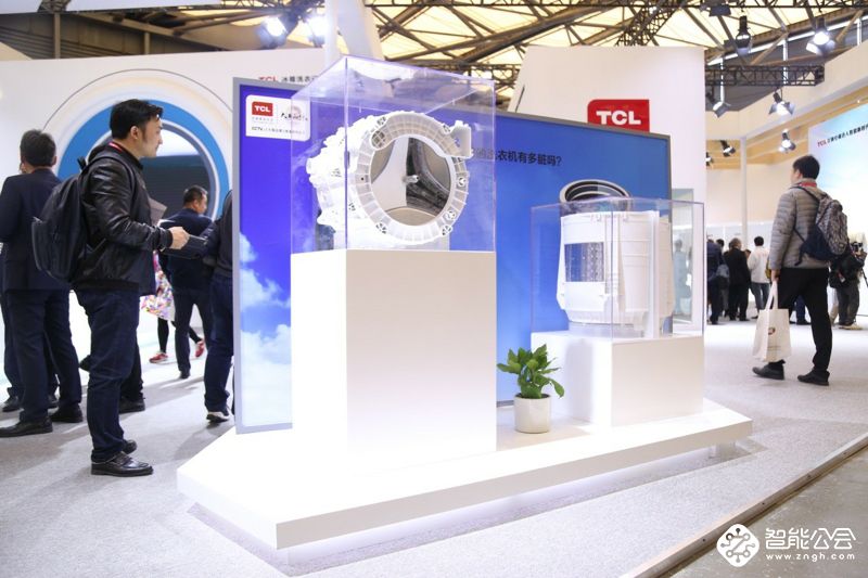 TCL冰箱洗衣机闪耀家博会 “双+”战略升级创享“健康家” 智能公会
