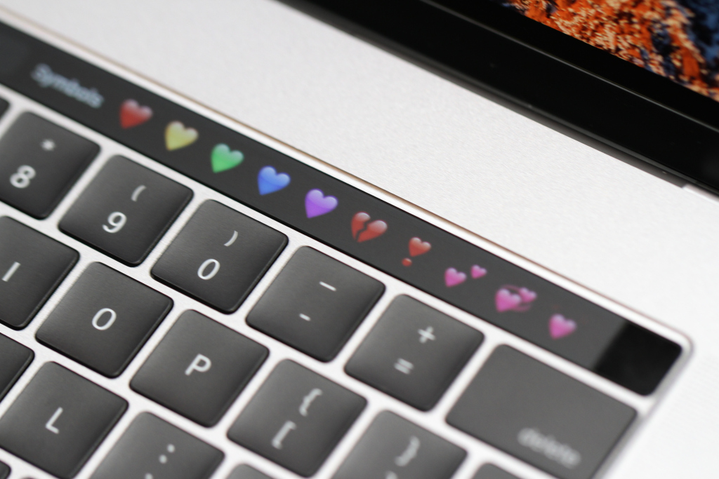 苹果发布全新 MacBook Pro 你的肾准备好了吗 智能公会