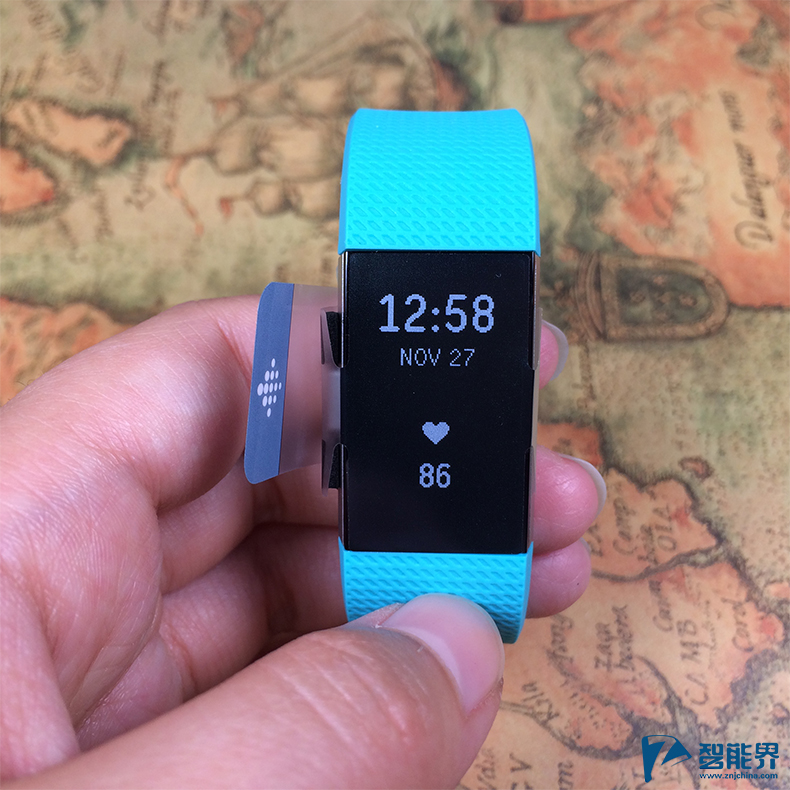 Fitbit Charge 2智能健身手环评测：更好的你，从心开始 智能公会