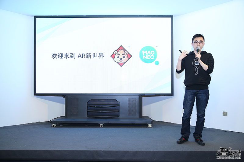 筑梦儿童AR新世界 小熊尼奥用行动说话 智能公会