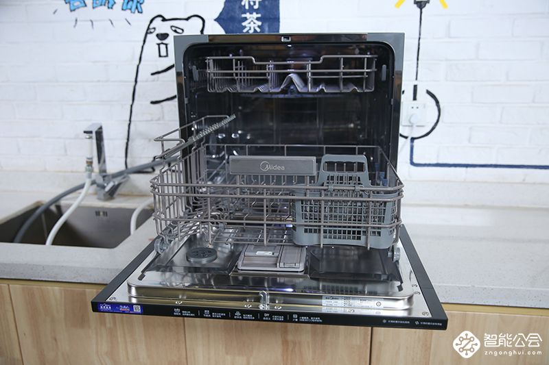 餐具留有爱的温度！美的X3洗碗机热风技术72小时实测 智能公会