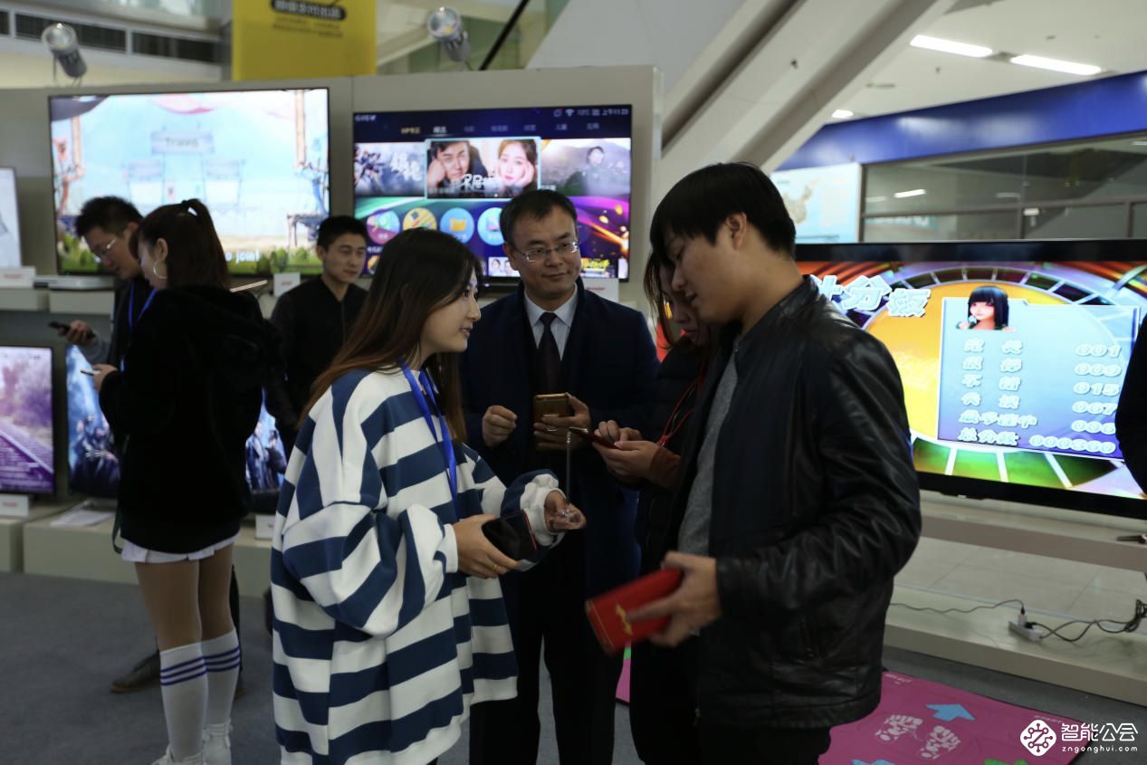中国好电视线下体验巡展亮相上海 夏普电视大放光彩 智能公会