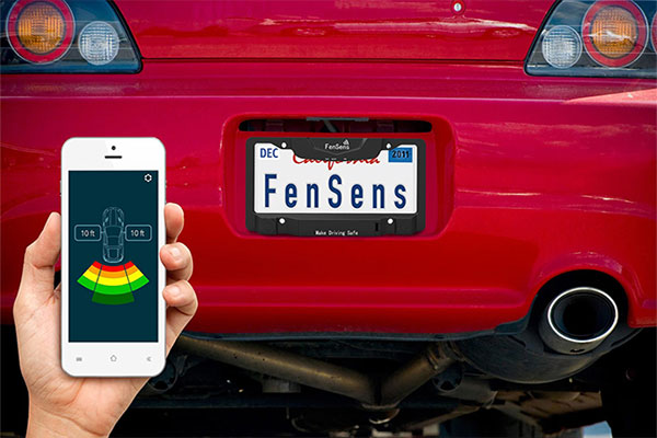 FenSens发布可以辅助倒车的车牌架 智能公会
