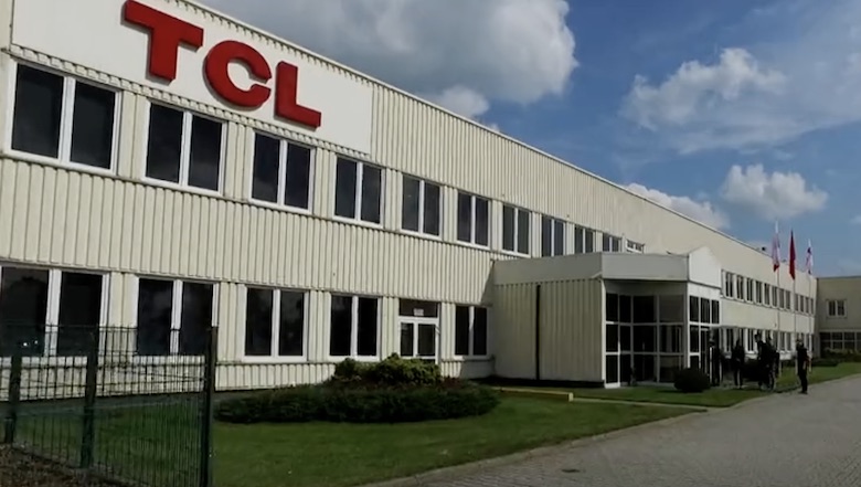 加速全球化战略布局 TCL 10万平米波兰工厂探秘 智能公会