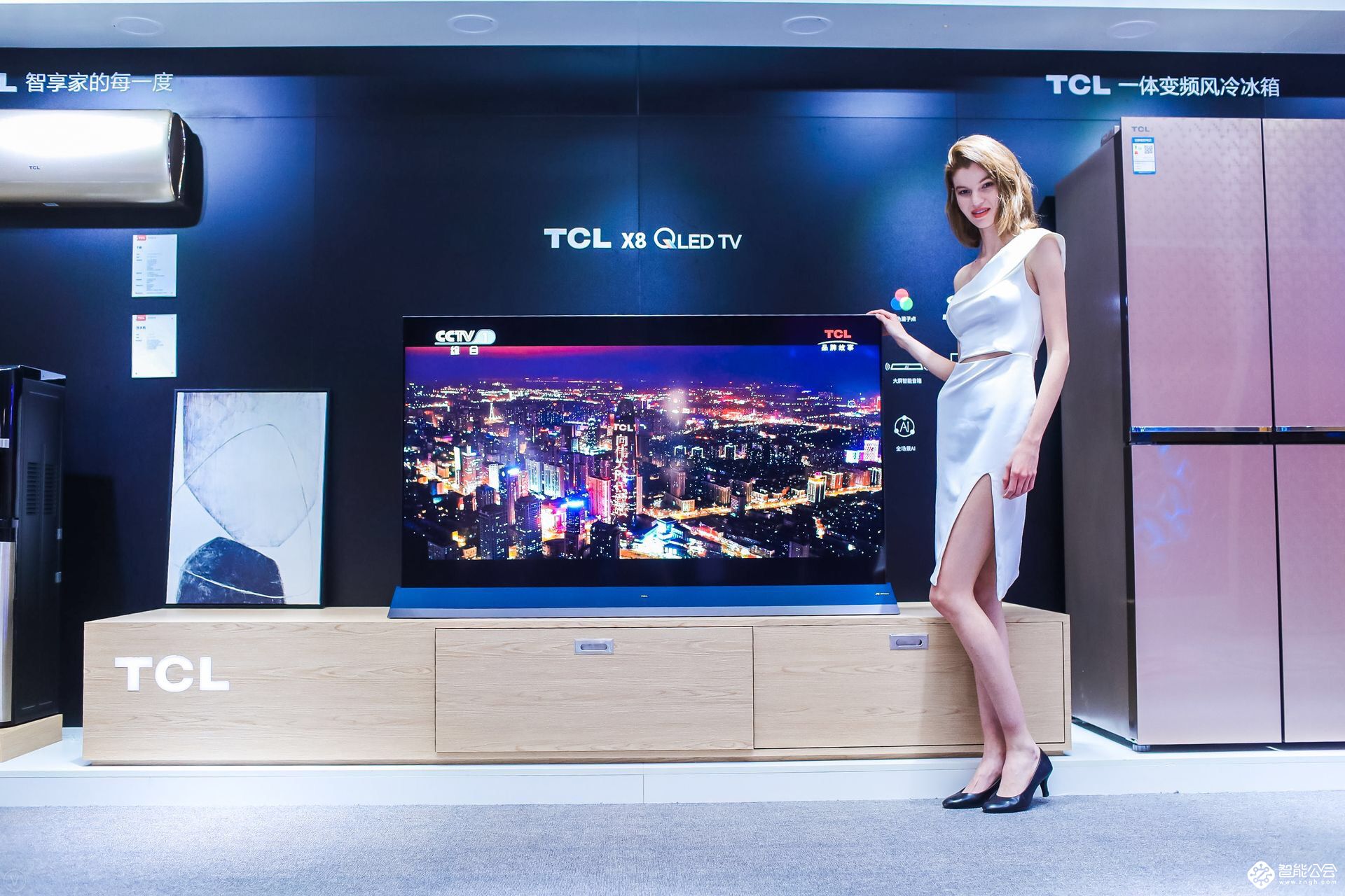 大国品牌TCL携手国美发布新旗舰X8 QLED TV 智能公会