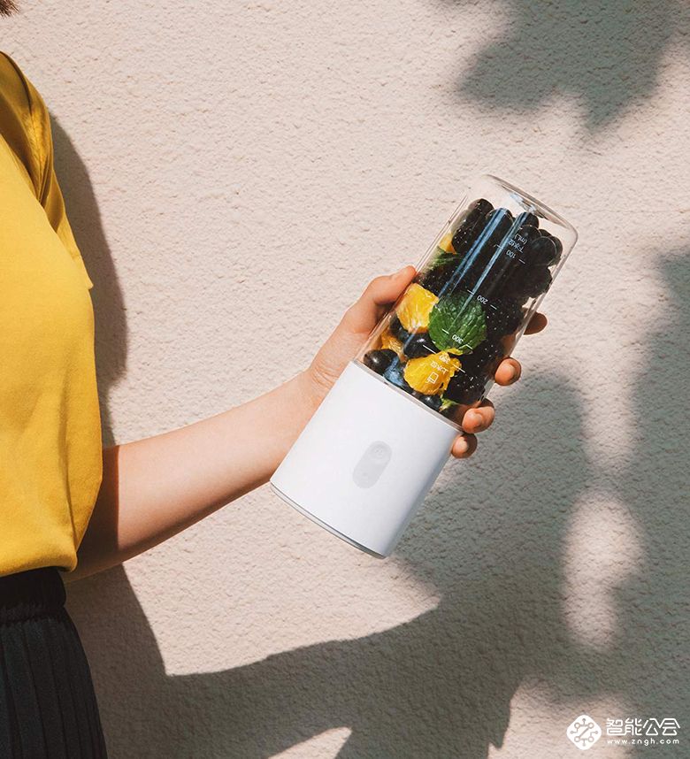 小米发布米家便携榨汁机 2小时快充可榨15杯果汁 智能公会
