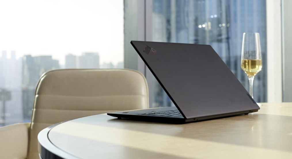 今日开启预售！仅重907g的ThinkPad X1 Nano正式发布 智能公会