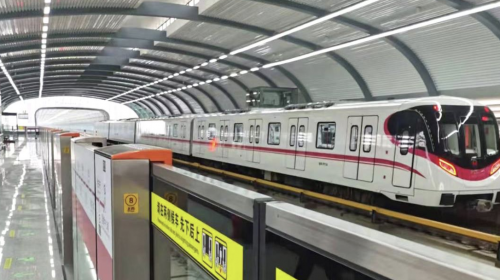 赴约武汉“最美观江地铁”，烽火与您同行