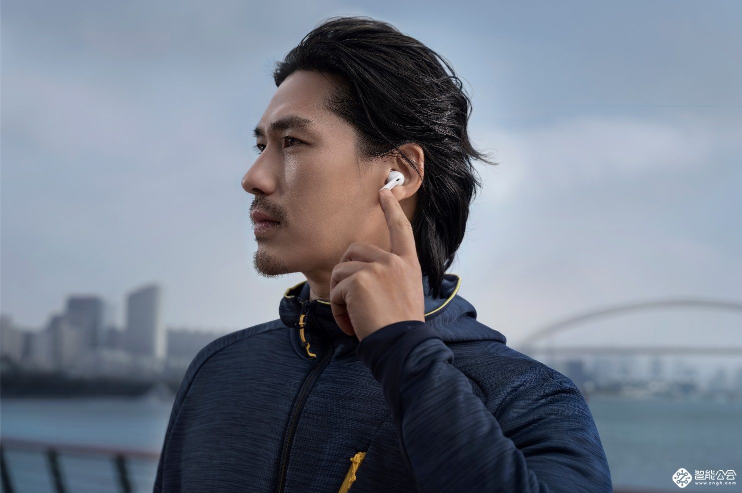 五一长假来袭，荣耀耳机Earbuds 3 Pro携钛银色助力快乐旅途 智能公会
