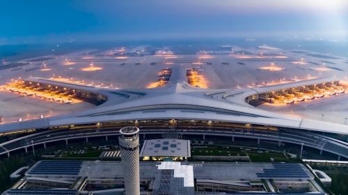 胶东机场转场一周年：旅客、车流量均逾百万次，... 智能公会 全球智能产品评测和资讯平台