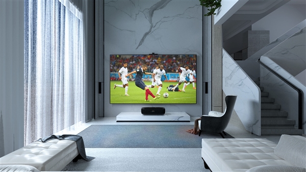 “LASER TV”亮相世界杯赛场：激光电视，不止于大 智能公会
