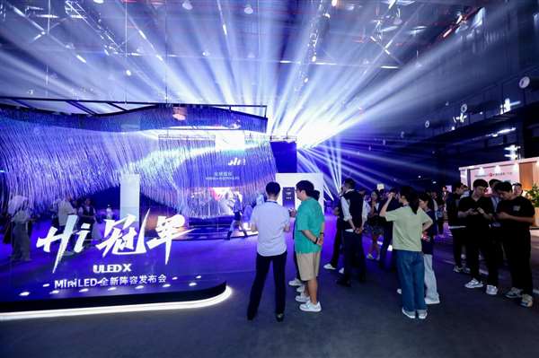 中国芯成就冠军画质 海信发布110英寸4万分区最强MiniLED电视 智能公会