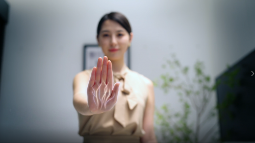 刷掌+刷脸双王炸！海尔智能门锁C600尊享版评测... 智能公会 全球智能产品评测和资讯平台