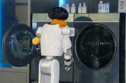 从家电NO.1到家庭NO.1：海尔AWE发布AI之眼2.0，无人家务更进一步 智能公会