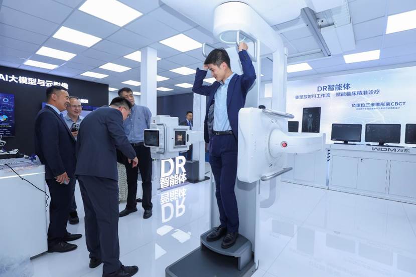 用本土数据训练“中国智能体”：万东医疗让AI真正懂中国临床 智能公会