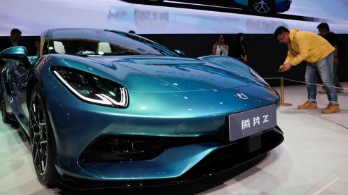 中国超跑反向输出？比亚迪千匹敞篷猛兽，不先卖... 智能公会 全球智能产品评测和资讯平台