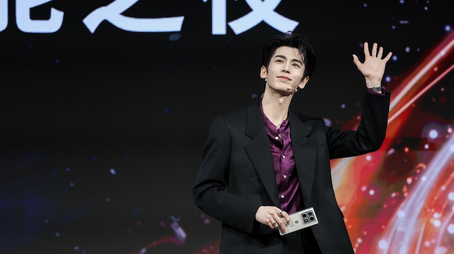 联想落地“端-边-云”架构协，全场景AI超能生态宇宙正式成型 智能公会