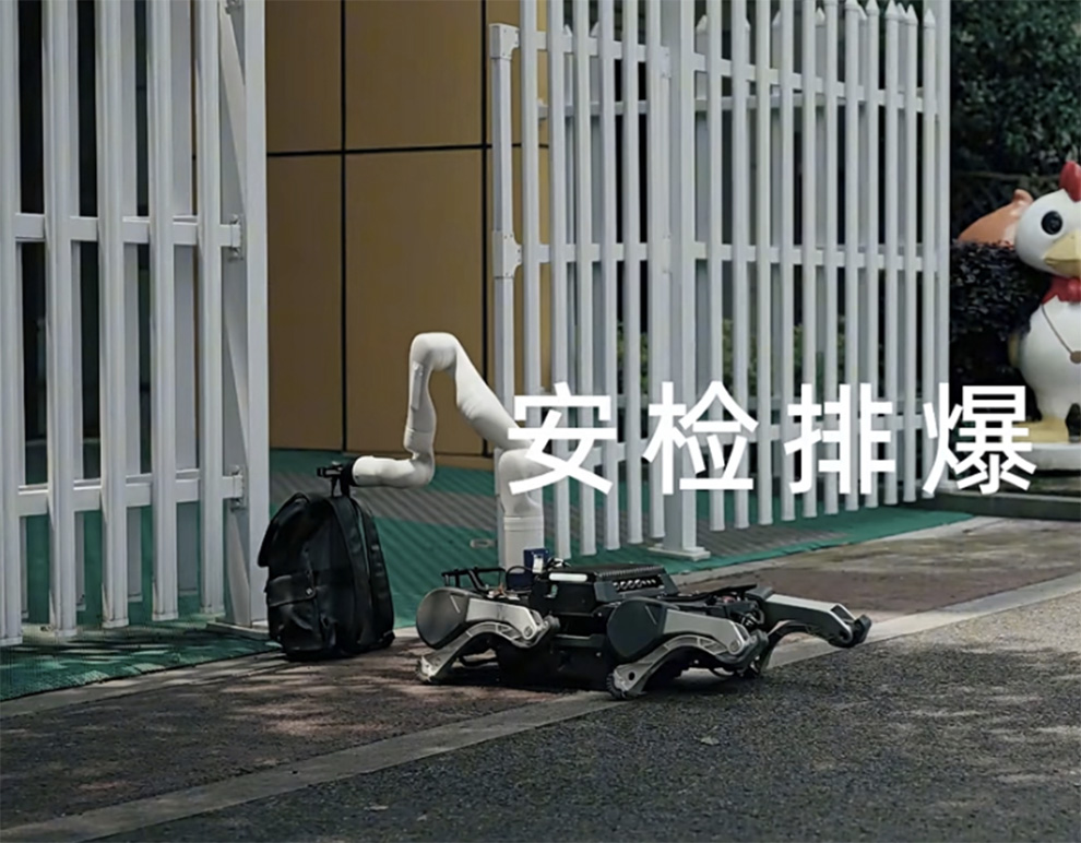 警务的新搭档:具身智能如何把治安痛点变成爽点？ 智能公会